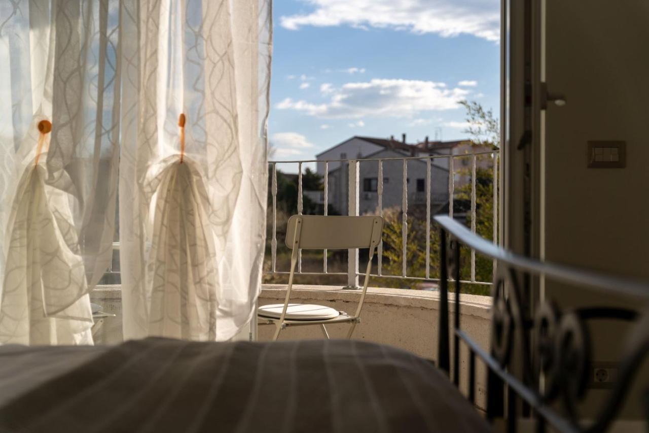 Rooms Karolina Funtana Exterior photo