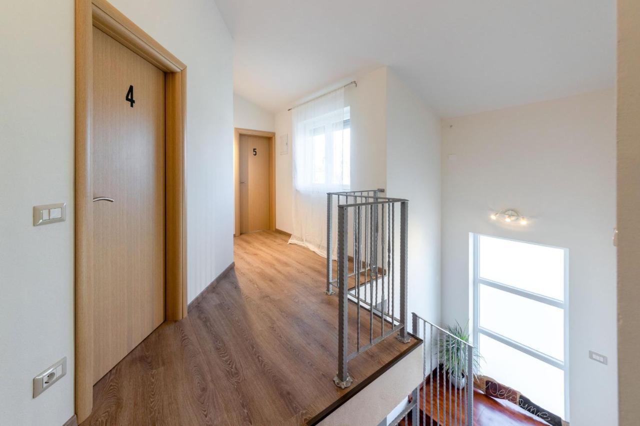 Rooms Karolina Funtana Exterior photo